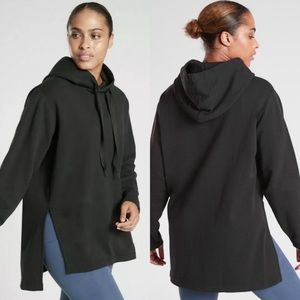 Athleta Yogi High Low Sweatshirt, Black